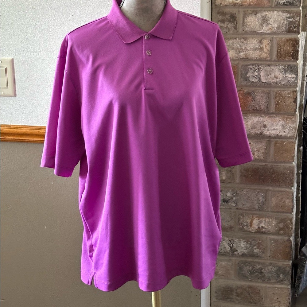 Men's Short-Sleeve Polo Shirt in Magenta